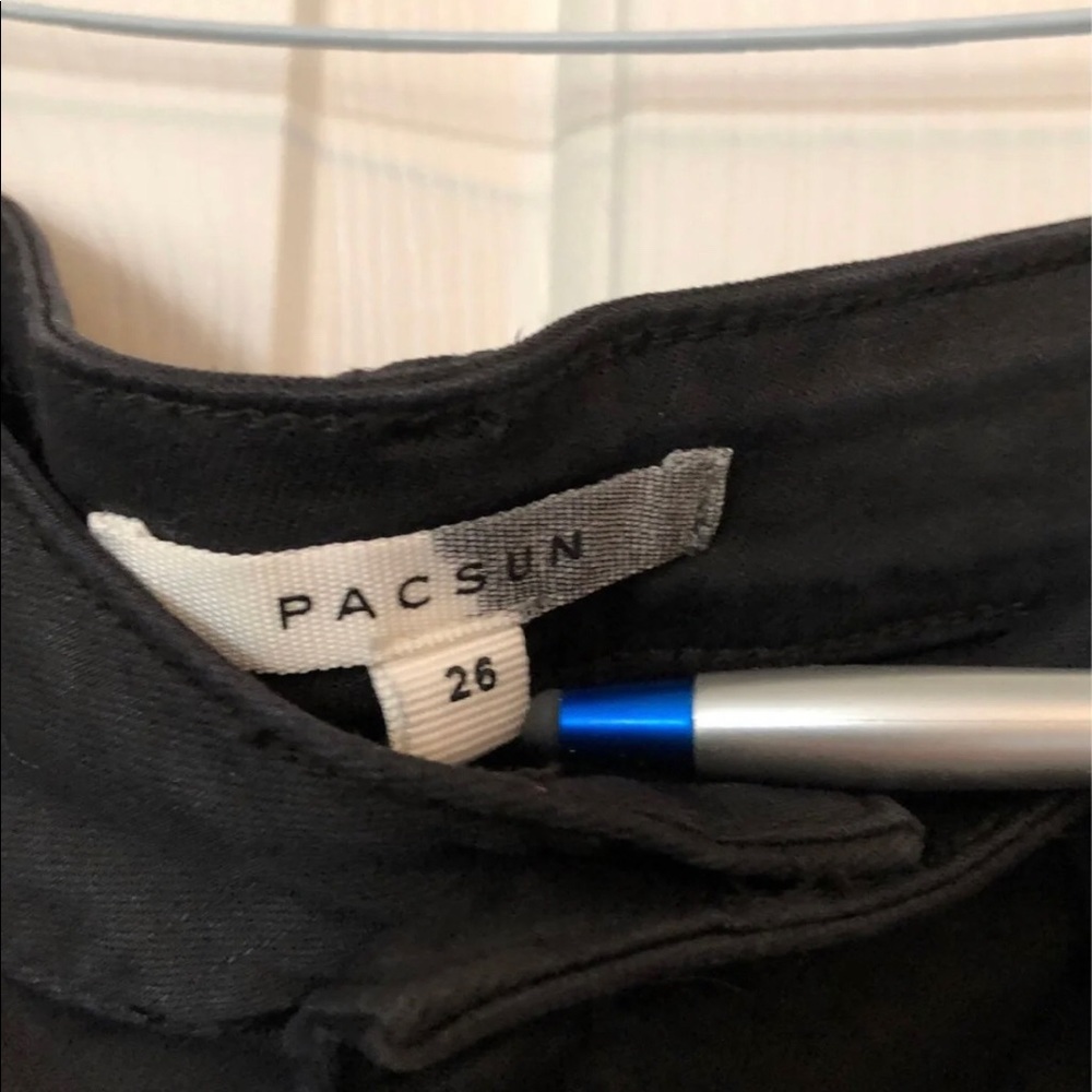 Size 26 pacsun skirt